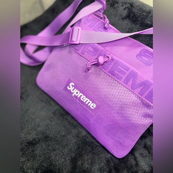 Supreme messenger bag -  NEW - Picture 2 of 4